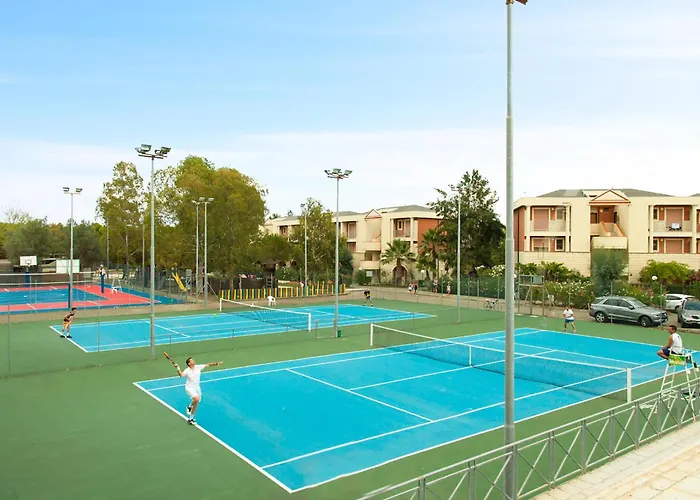 Akiris Bilo * Nova Siri Marina